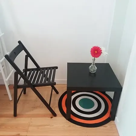 אכסניה At Ease *